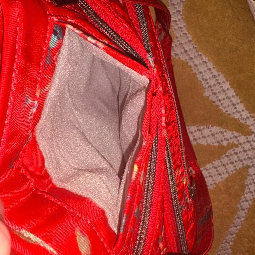 Lug Windjammer Tote Bag Crimson Bloom Floral Red - Picture 14 of 16